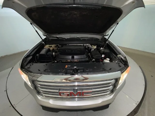 Used 2016 Silver GMC SLE1 image 24