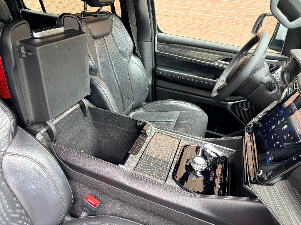 Used 2022 Silver Zynith Jeep Series II image 21
