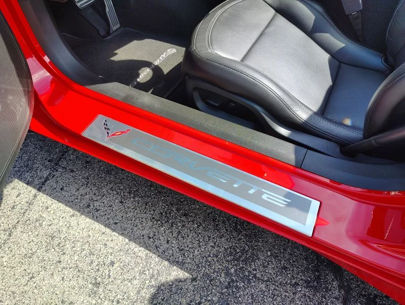 Used 2017 Red Chevrolet Stingray image 28