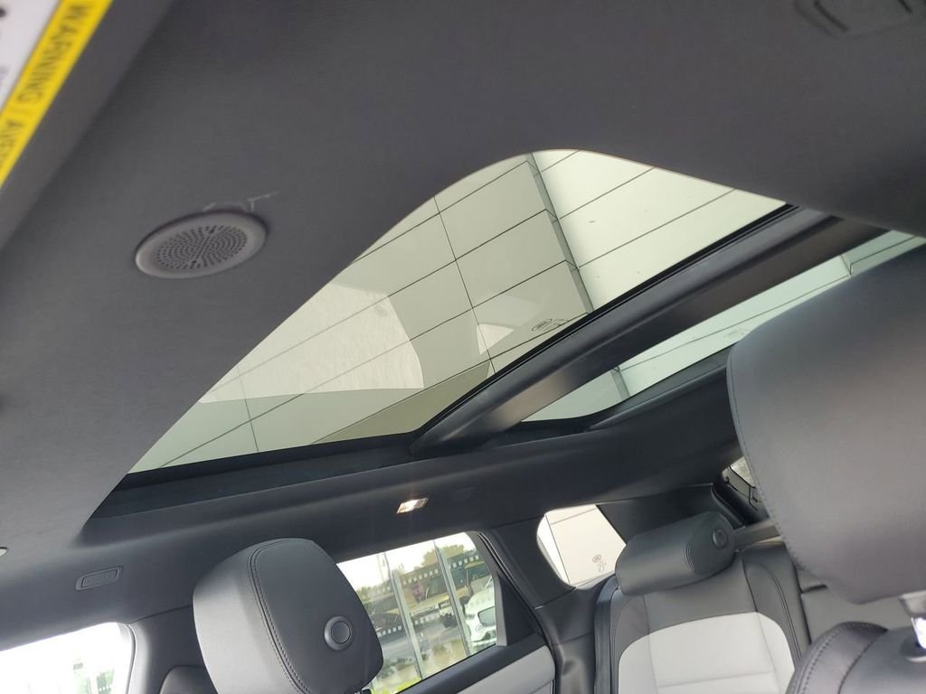 2026 Land Rover Range Rover Evoque Dynamic SE - Photo 28