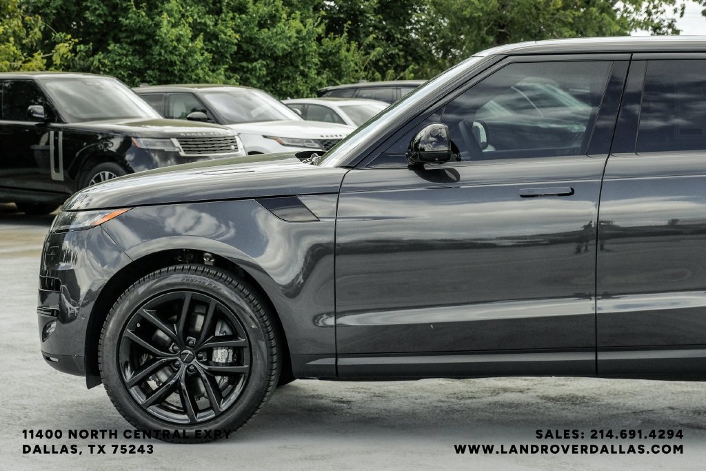 New 2026 Carpathian Gray Land Rover SE image 14