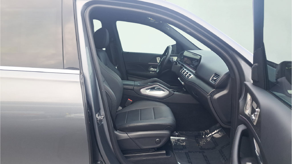 Used 2025  Mercedes-Benz GLE 450e image 16