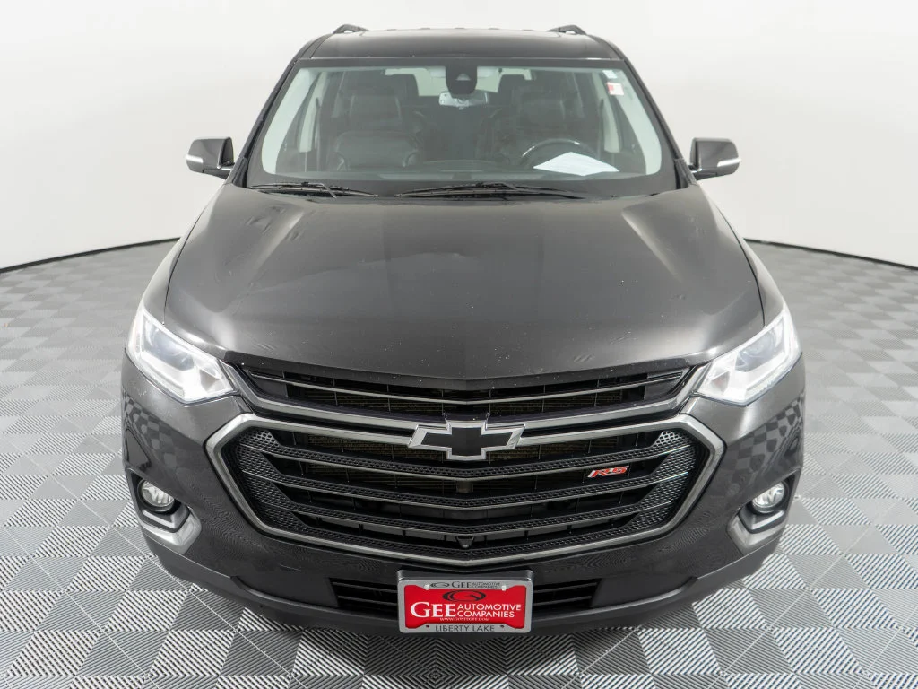 Used 2020 Black Chevrolet RS image 2