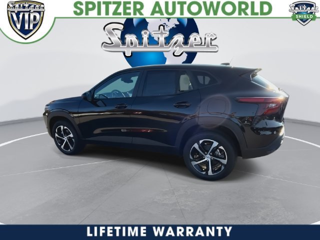 2026 Chevrolet Trax photo 11 of 41