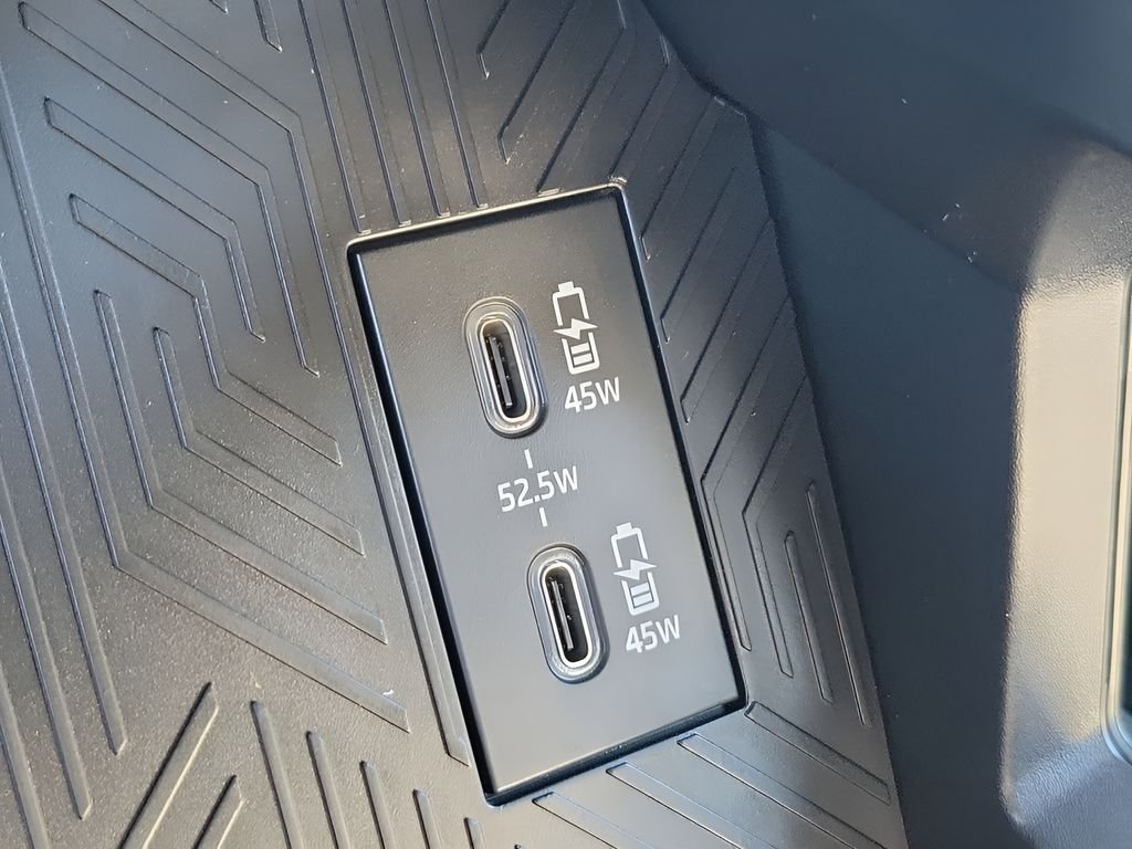 2026 Toyota Tacoma SR5 - Photo 31