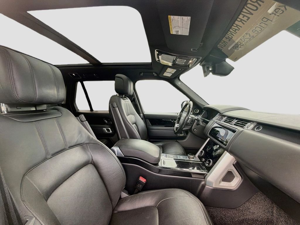 Used 2020 Black Land Rover HSE image 32