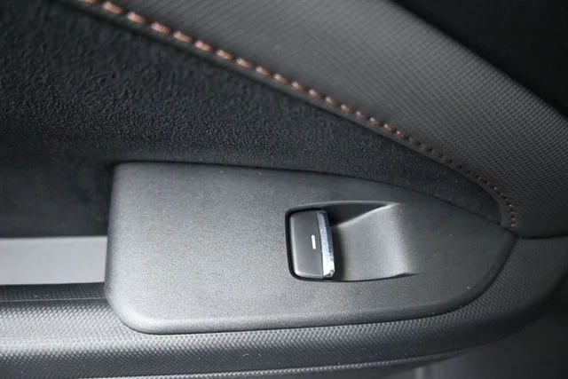 Used 2025 Beige Subaru Touring image 10