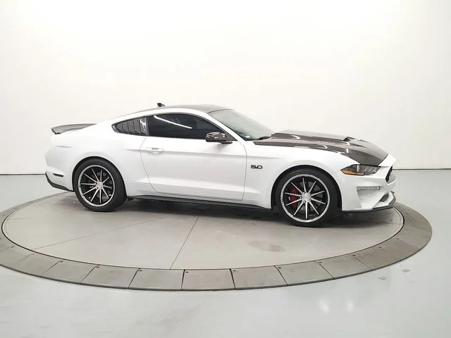 Used 2021 White Ford GT image 9