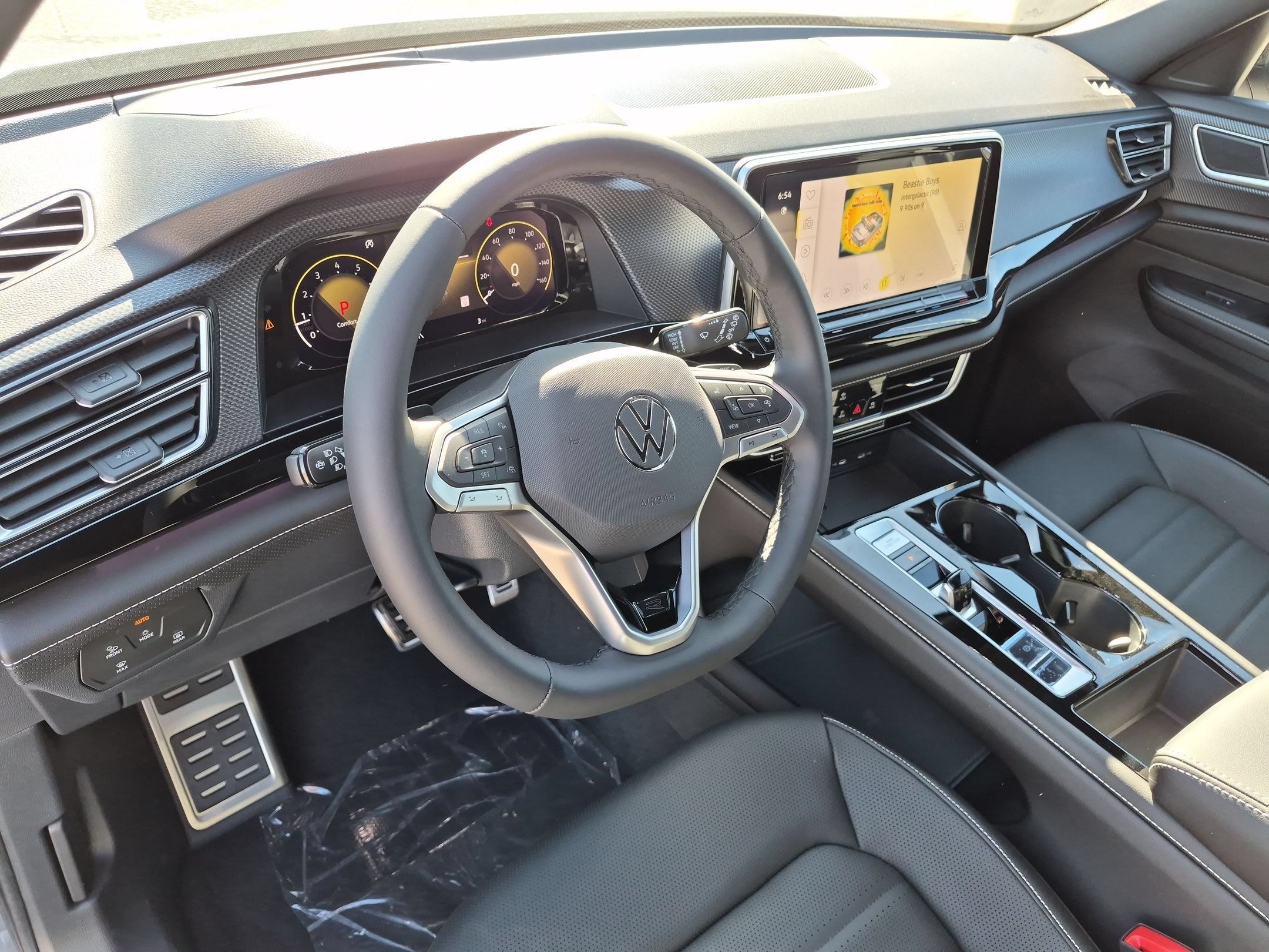 New 2026 Pure Gray Volkswagen 2.0T SEL R-Line Black image 10