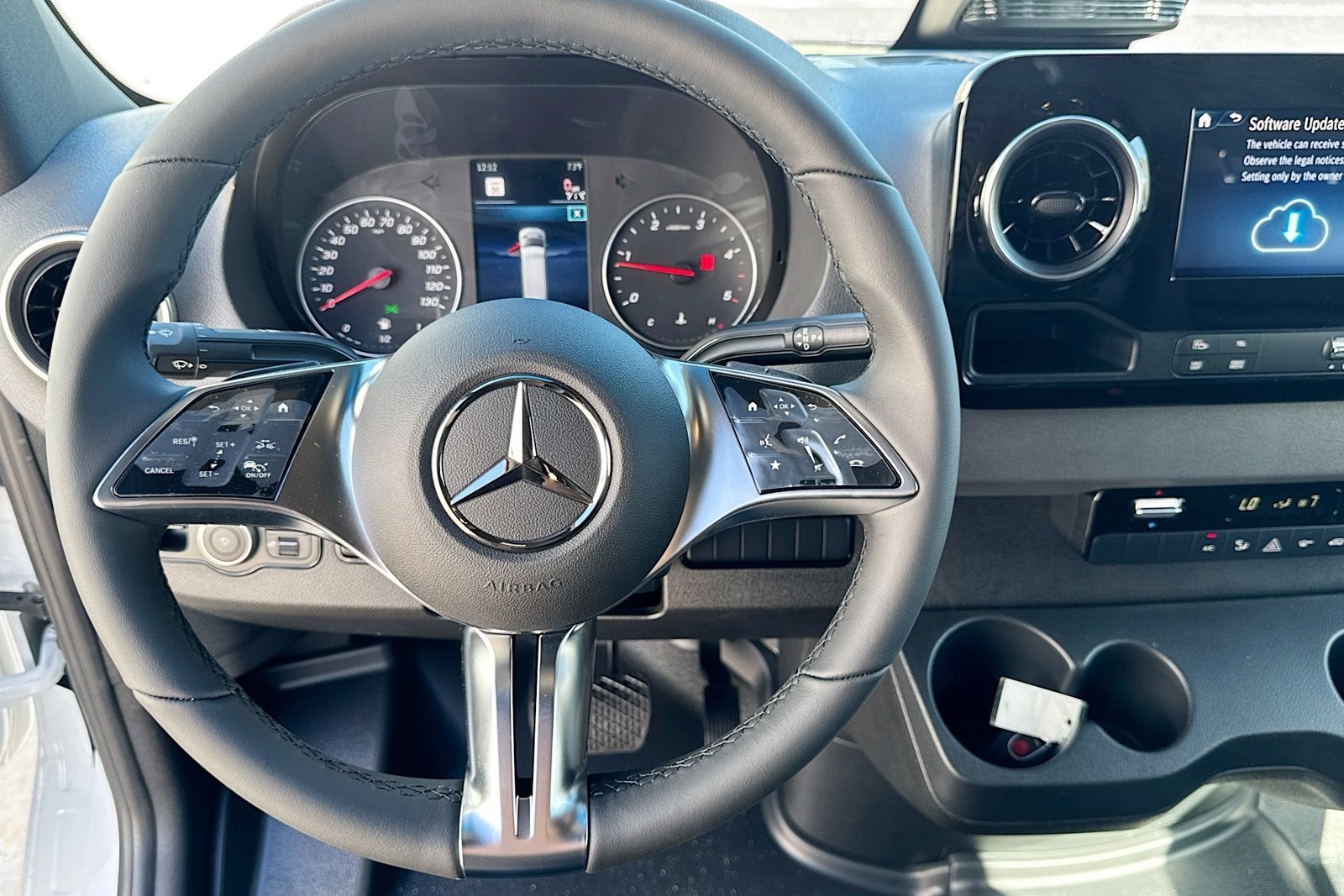 New 2026 Arctic White Mercedes-Benz  image 11