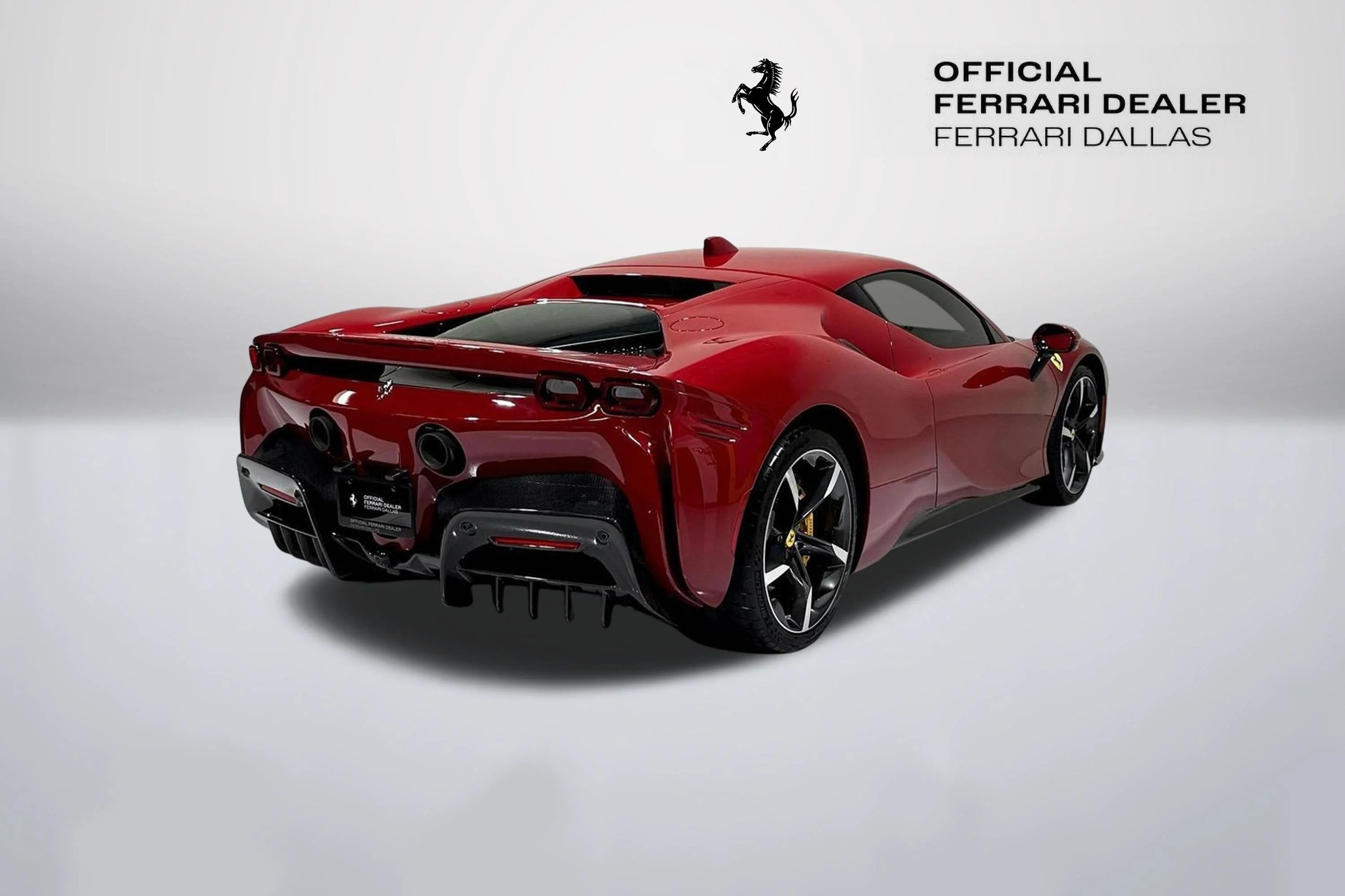 Used 2023 Rosso Mugello Ferrari  image 7