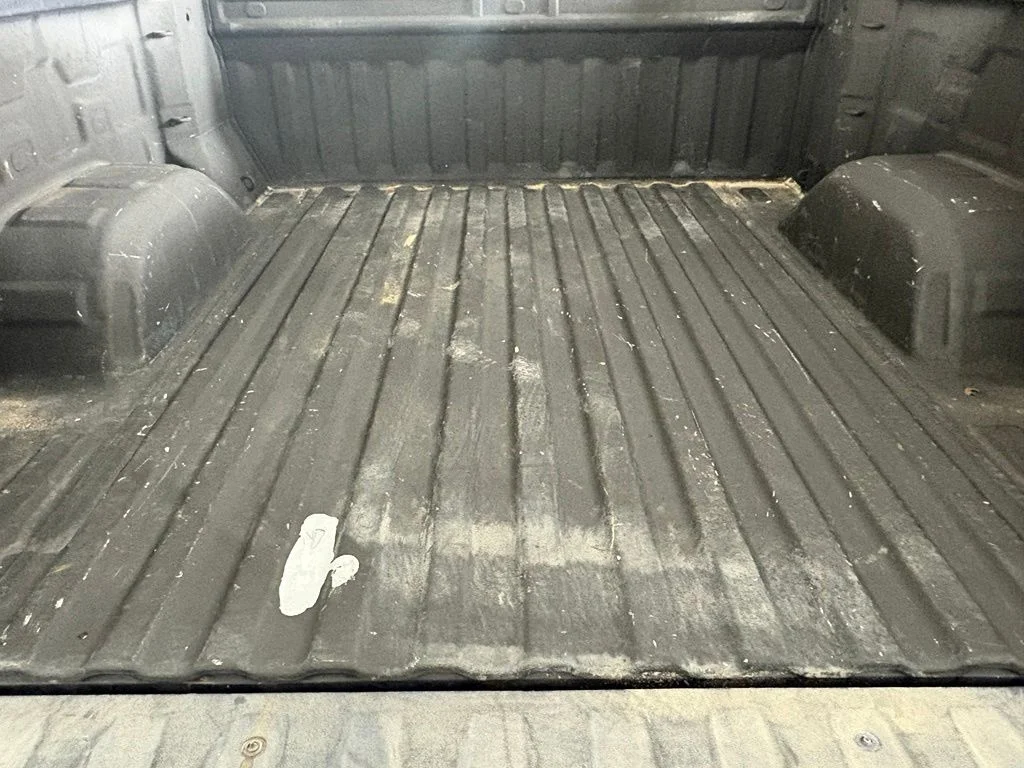 Used 2020 Blue Chevrolet Custom image 23