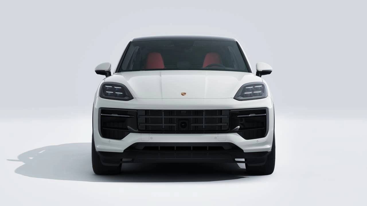 New 2026 Chalk Porsche GTS image 8