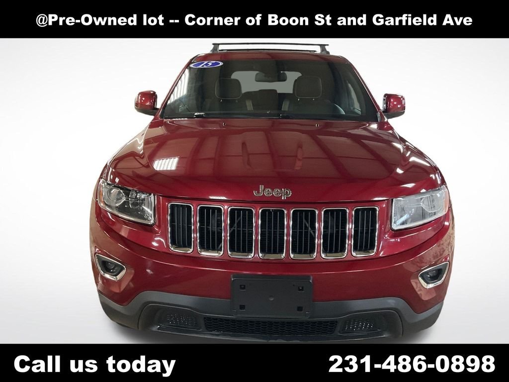 Used 2015 Red Jeep Laredo image 8