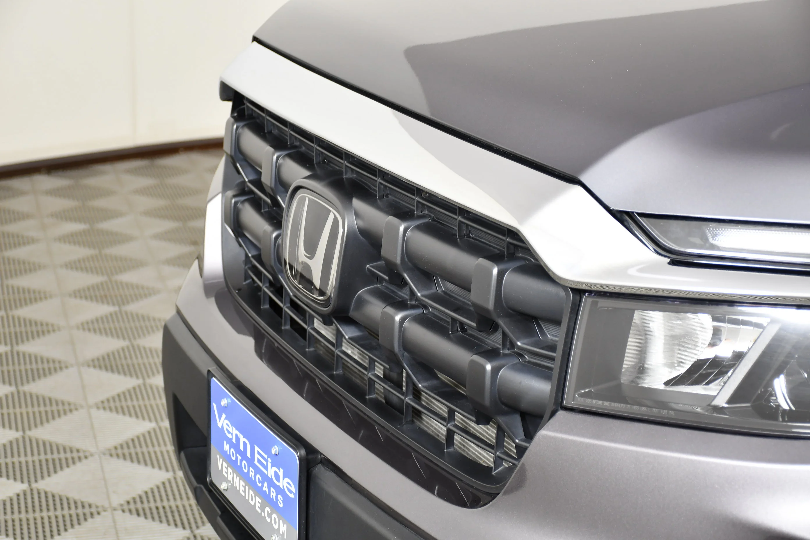 Certified Used 2024 Modern Steel Metallic Honda RTL image 11