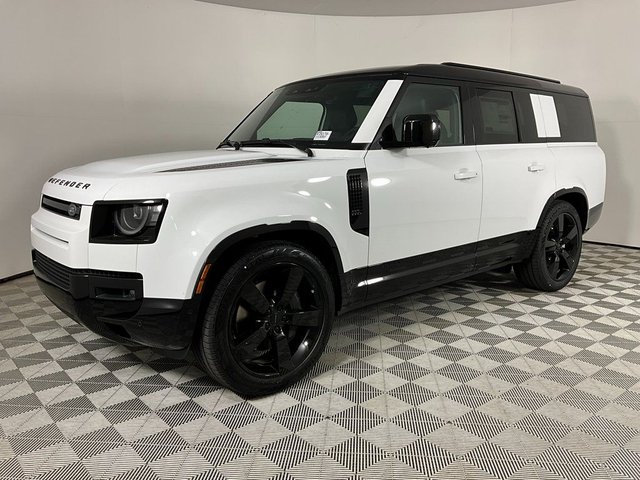 2026 Land Rover Defender 130 X-Dynamic SE