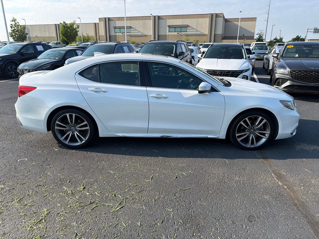 Used 2019 White Acura 3.5L Technology Pkg image 8