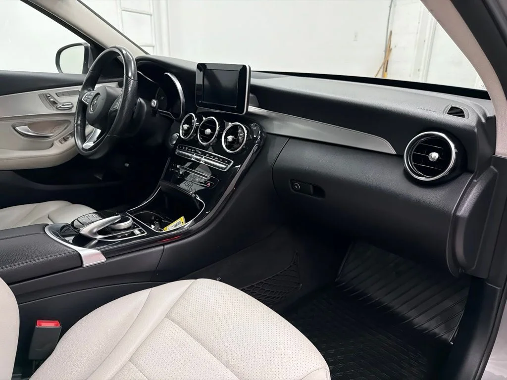 Certified Used 2015 Gray Mercedes-Benz C 300 image 31