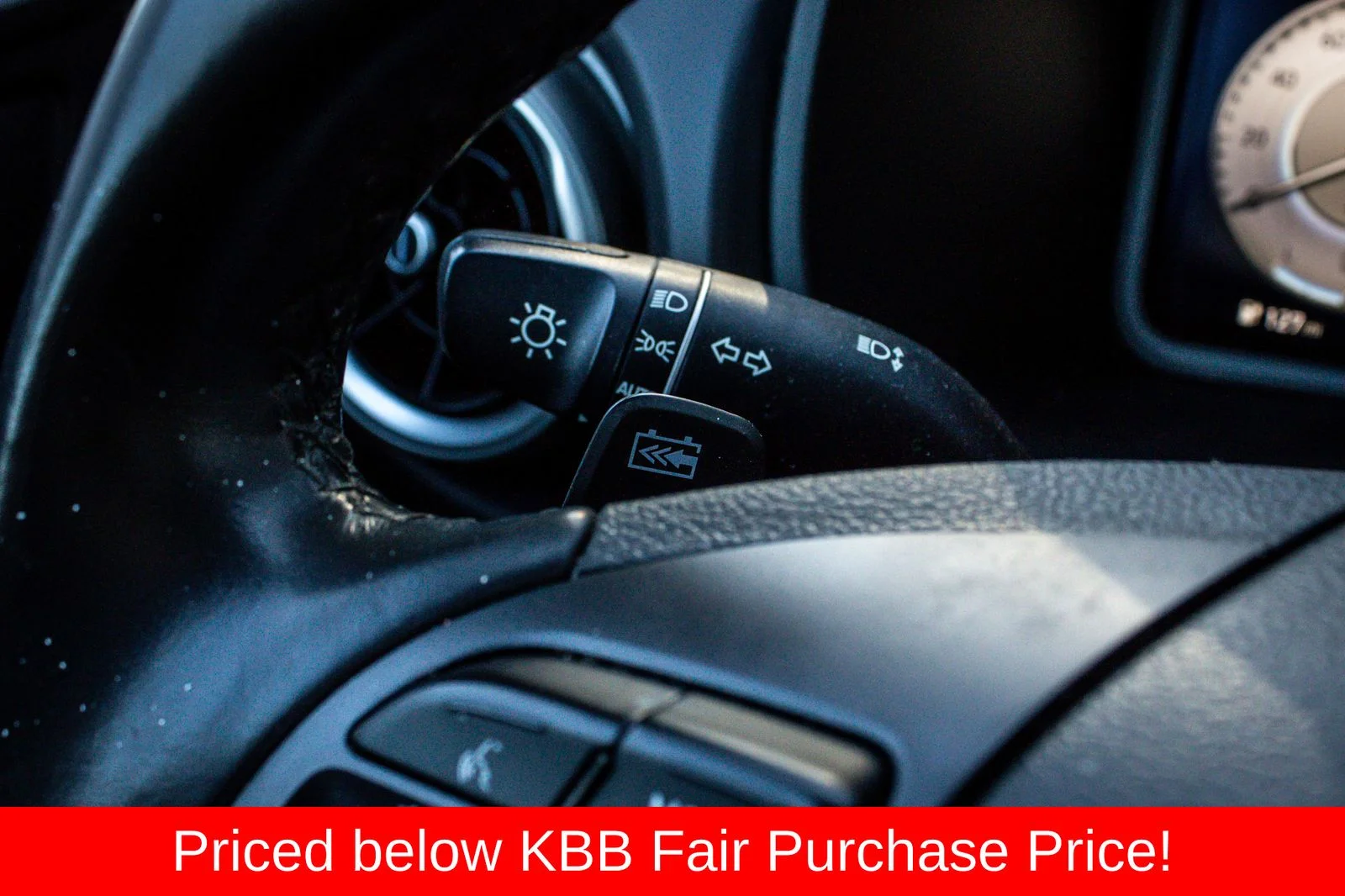 Used 2023 Red Hyundai SEL image 18
