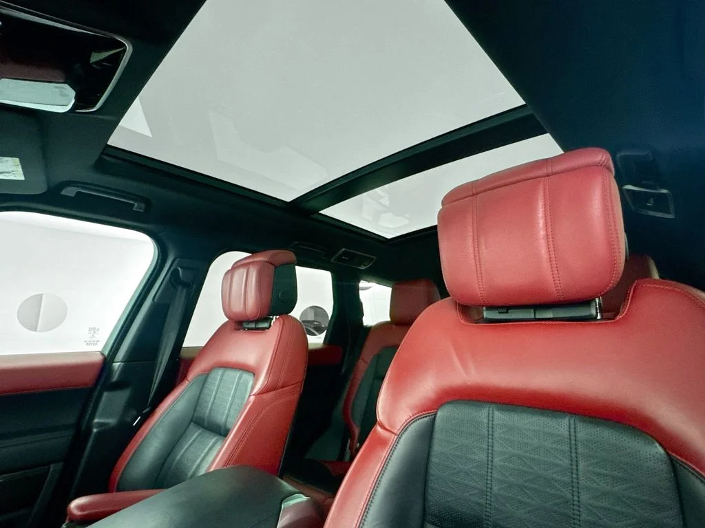 Used 2020 Gray Land Rover Autobiography image 22