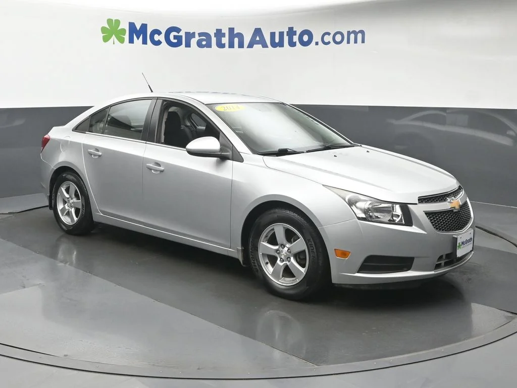 Certified Used 2014 Silver Chevrolet 1LT image 2