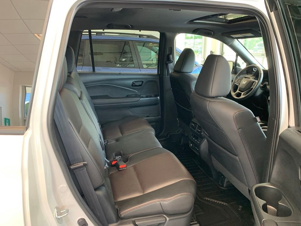 2024 Honda Passport Black Edition - Photo 18