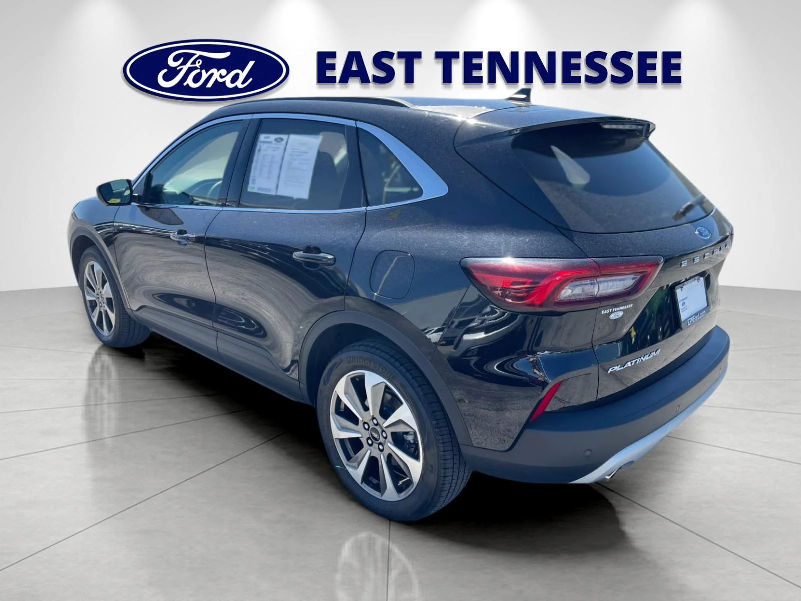 Used 2024  Ford Platinum image 5