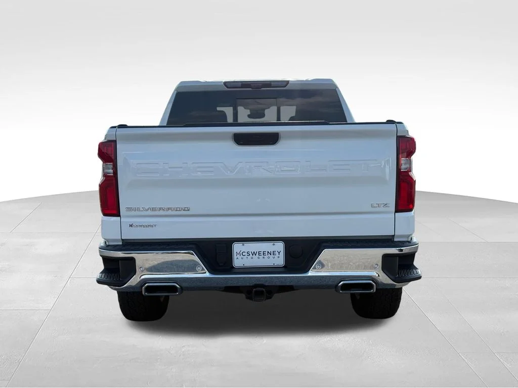Used 2023 White Chevrolet LTZ image 27