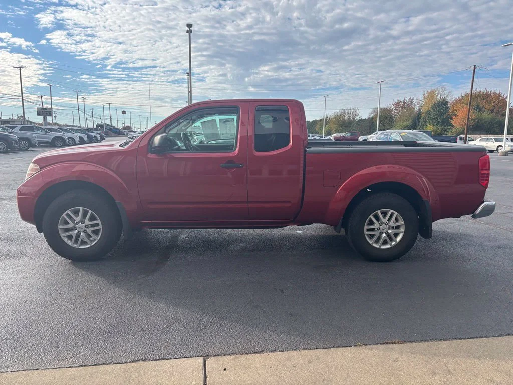 Used 2017 Red Nissan SV image 8