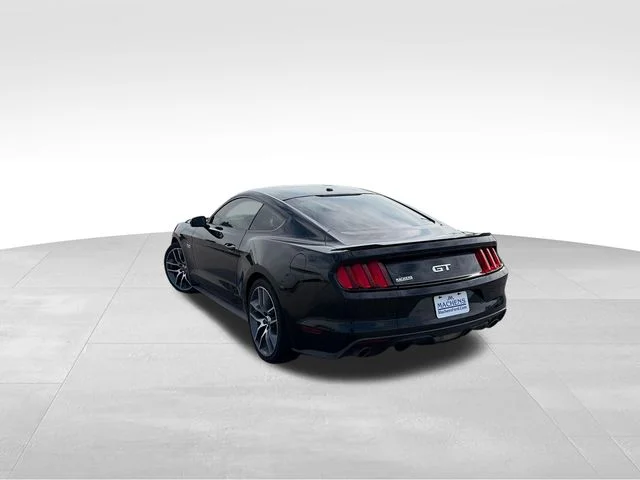 Used 2017 Black Ford GT Premium image 4