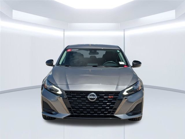 Used 2024 Gray Nissan 2.5 SR image 10