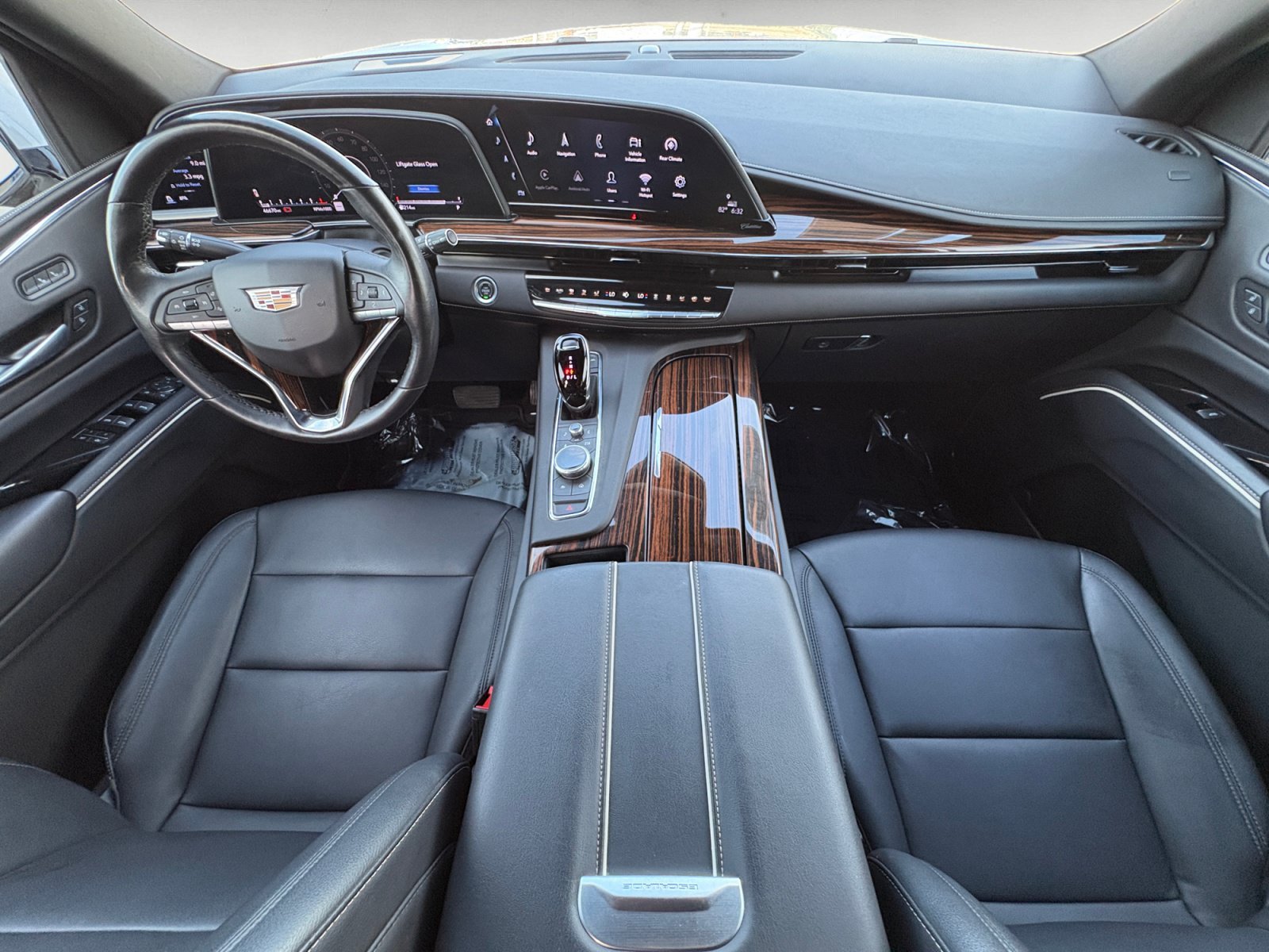 Used 2024 White Cadillac Luxury image 14