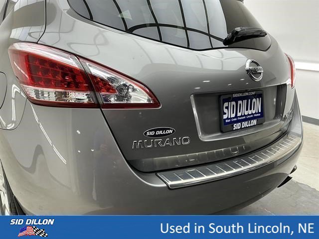 Used 2012 Platinum Graphite Metallic Nissan LE image 20