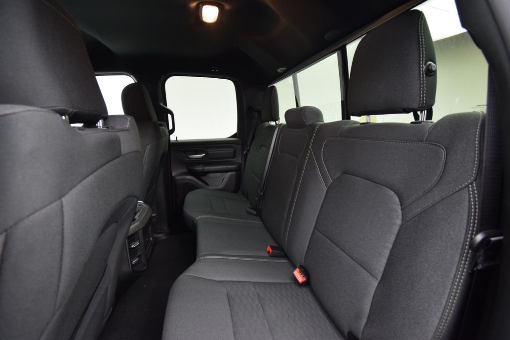 New 2026 Diamond Black Crystal Pearl-Coat Exterior Paint RAM Express image 32