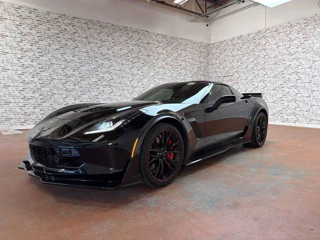 Used 2017 Black Chevrolet Z06 image 3