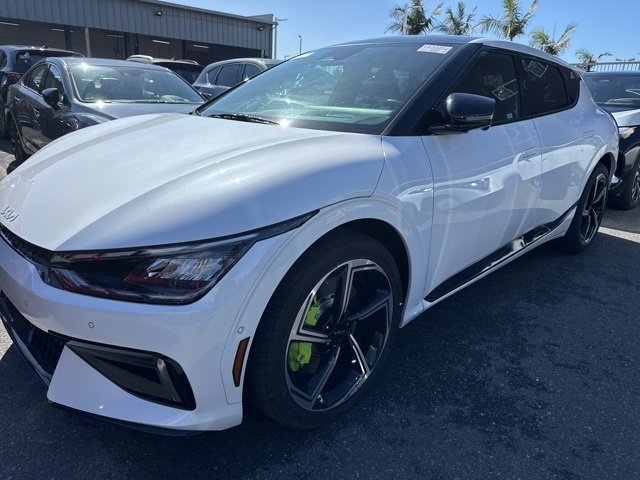 Used 2024 Kia EV6 GT with VIN KNDC5DLE6R5220580 for sale in Torrance, CA