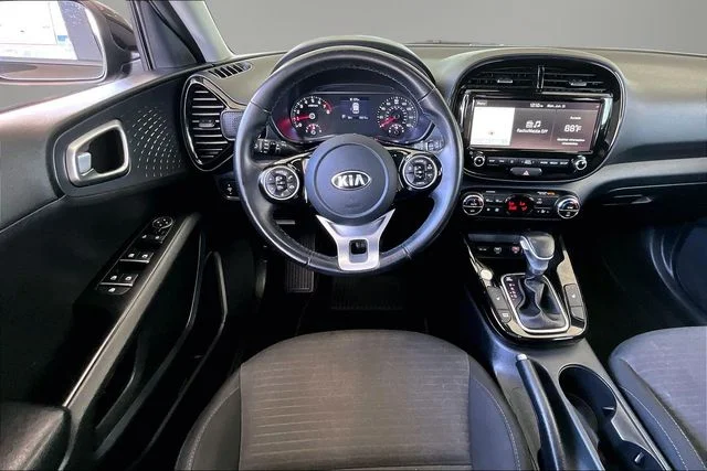 Used 2021 Black Kia EX image 8