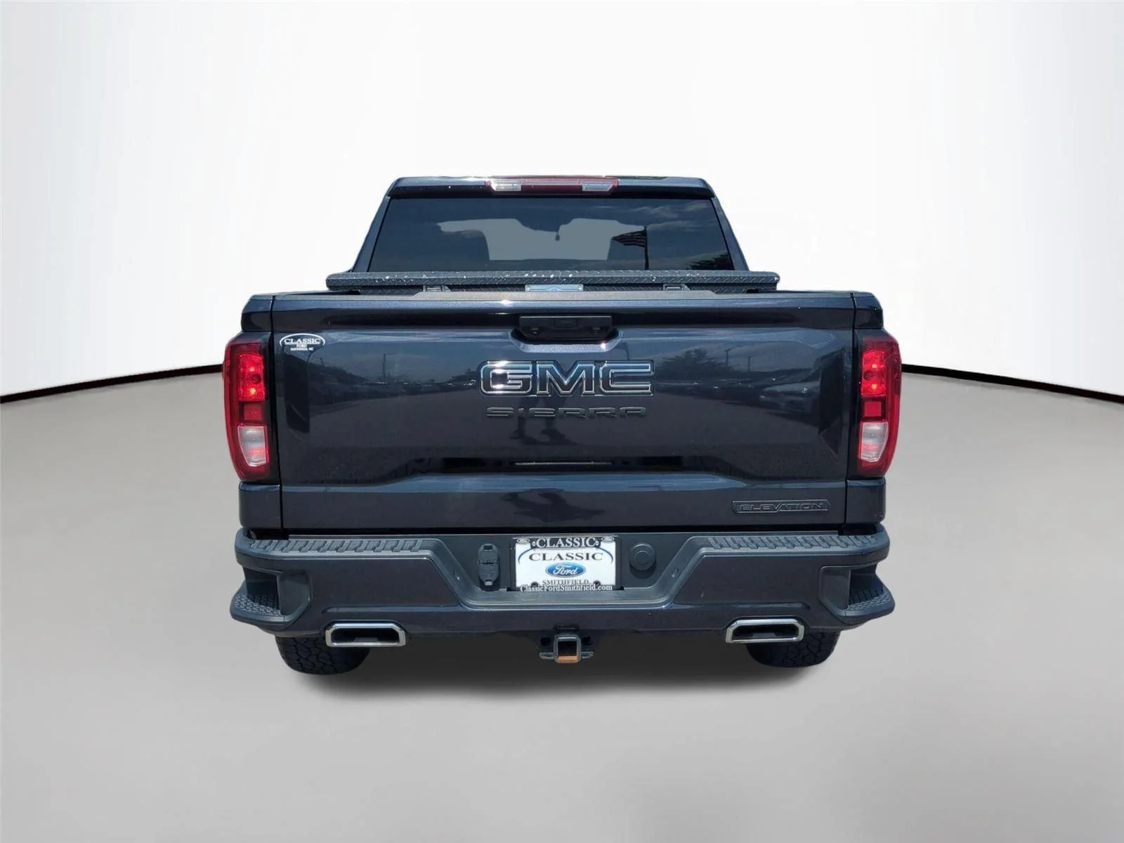 Used 2024 Onyx Black GMC Elevation image 4