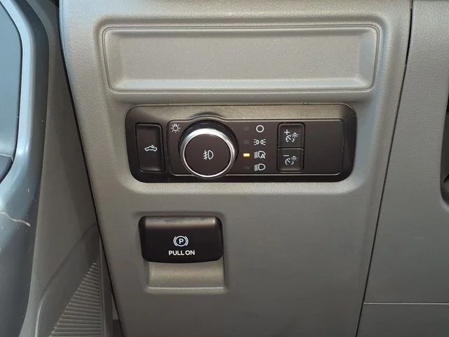 Used 2023 White Ford XLT image 25