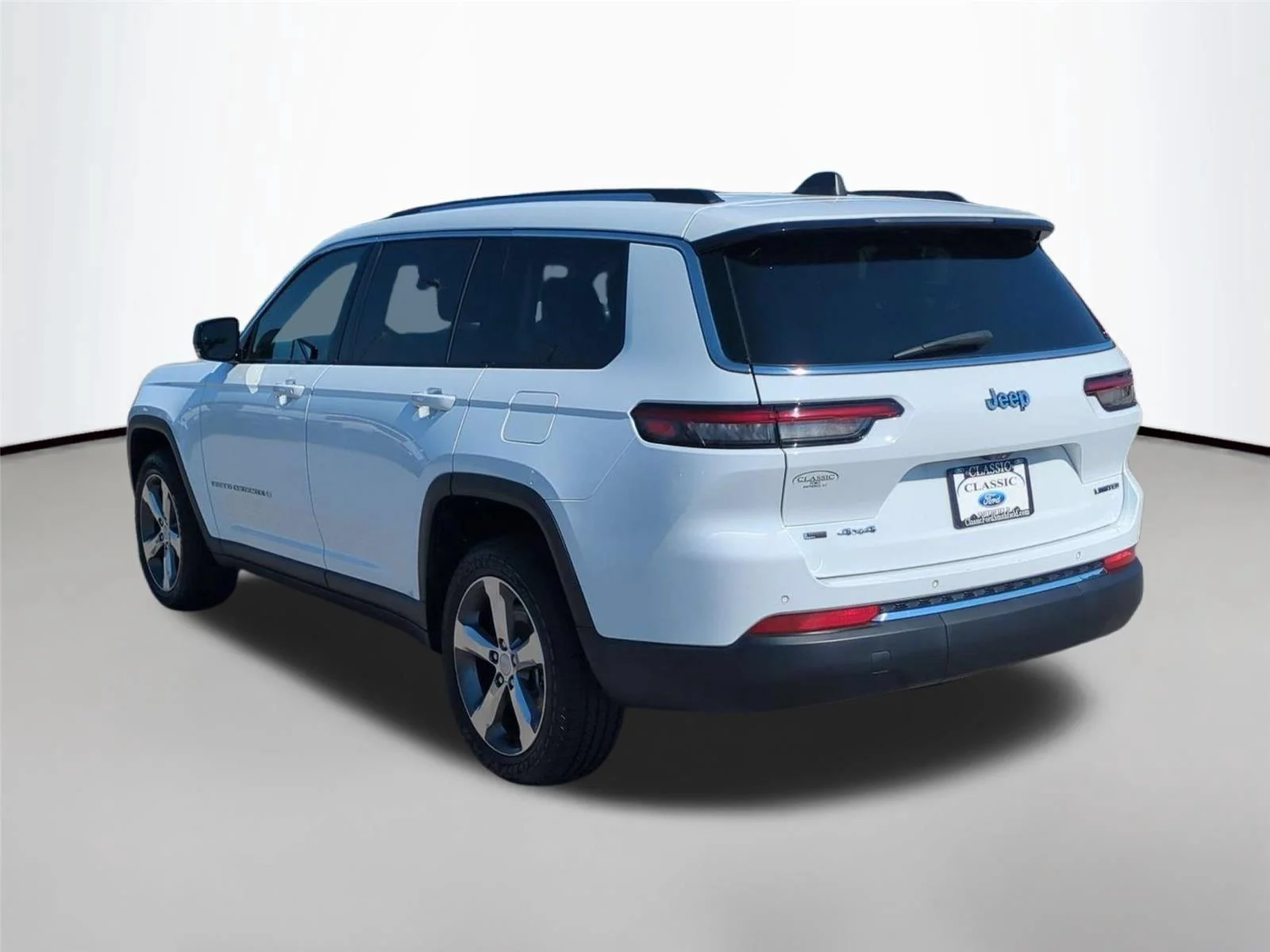 Used 2021 Bright White Clearcoat Jeep Limited image 3