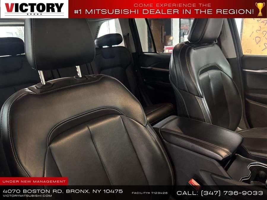 Used 2023 Silver Jeep 4xe image 10