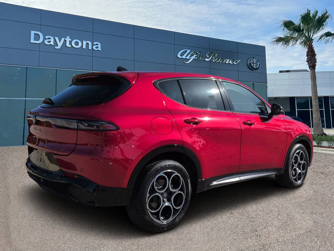 New 2026 Rosso Brera (Red) Exterior Paint Alfa Romeo Sprint image 3