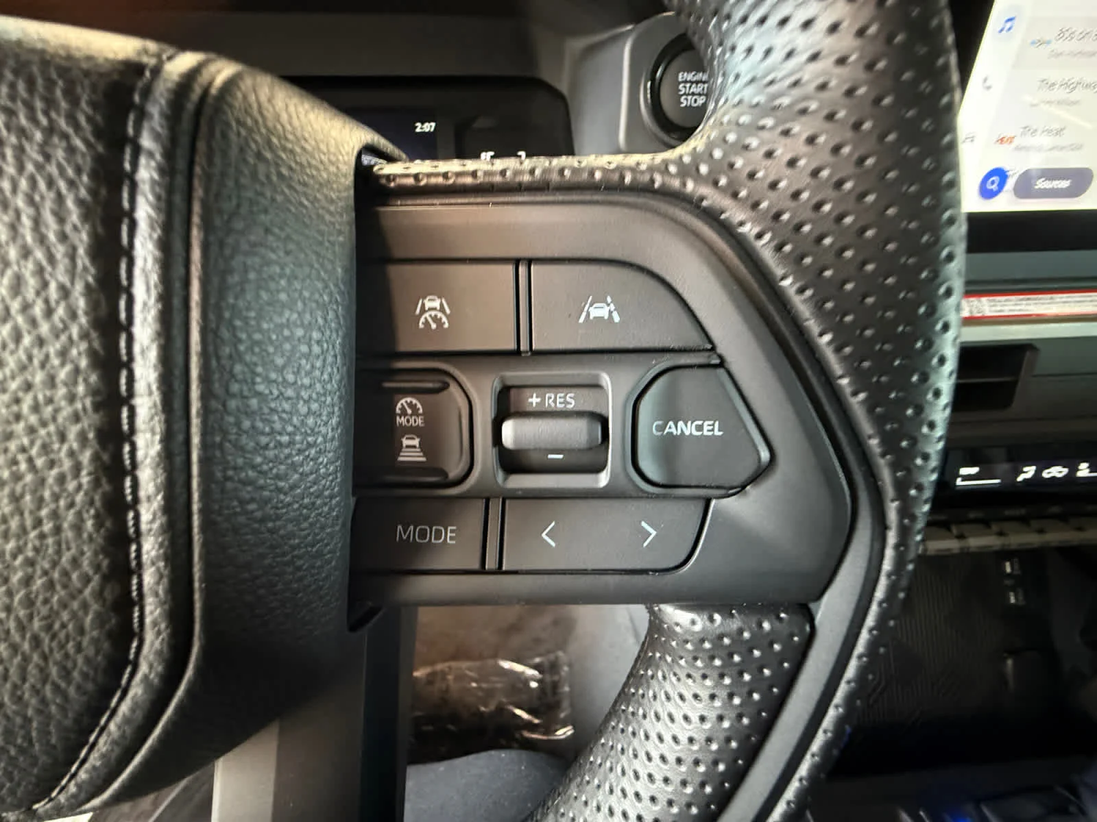 2026 Toyota Tacoma SR5 - Photo 20