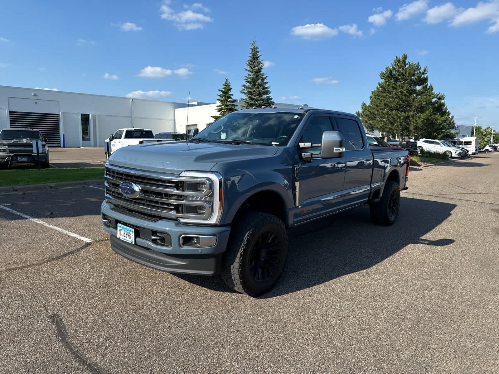 Used 2023 Gray Ford Limited image 3