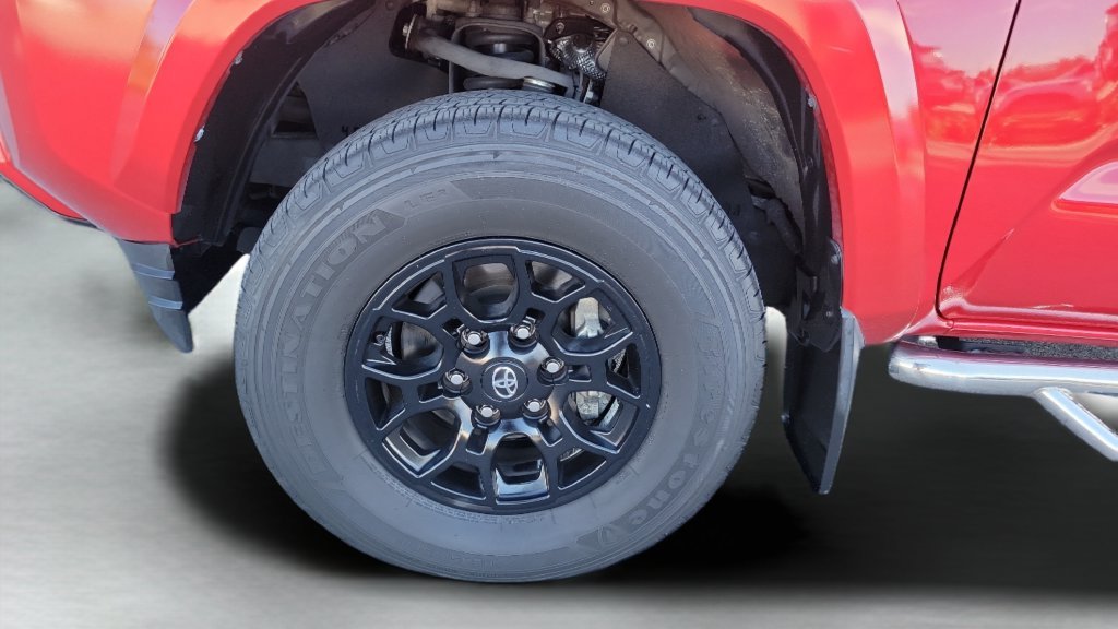 Certified Used 2022 Red Toyota SR5 image 10