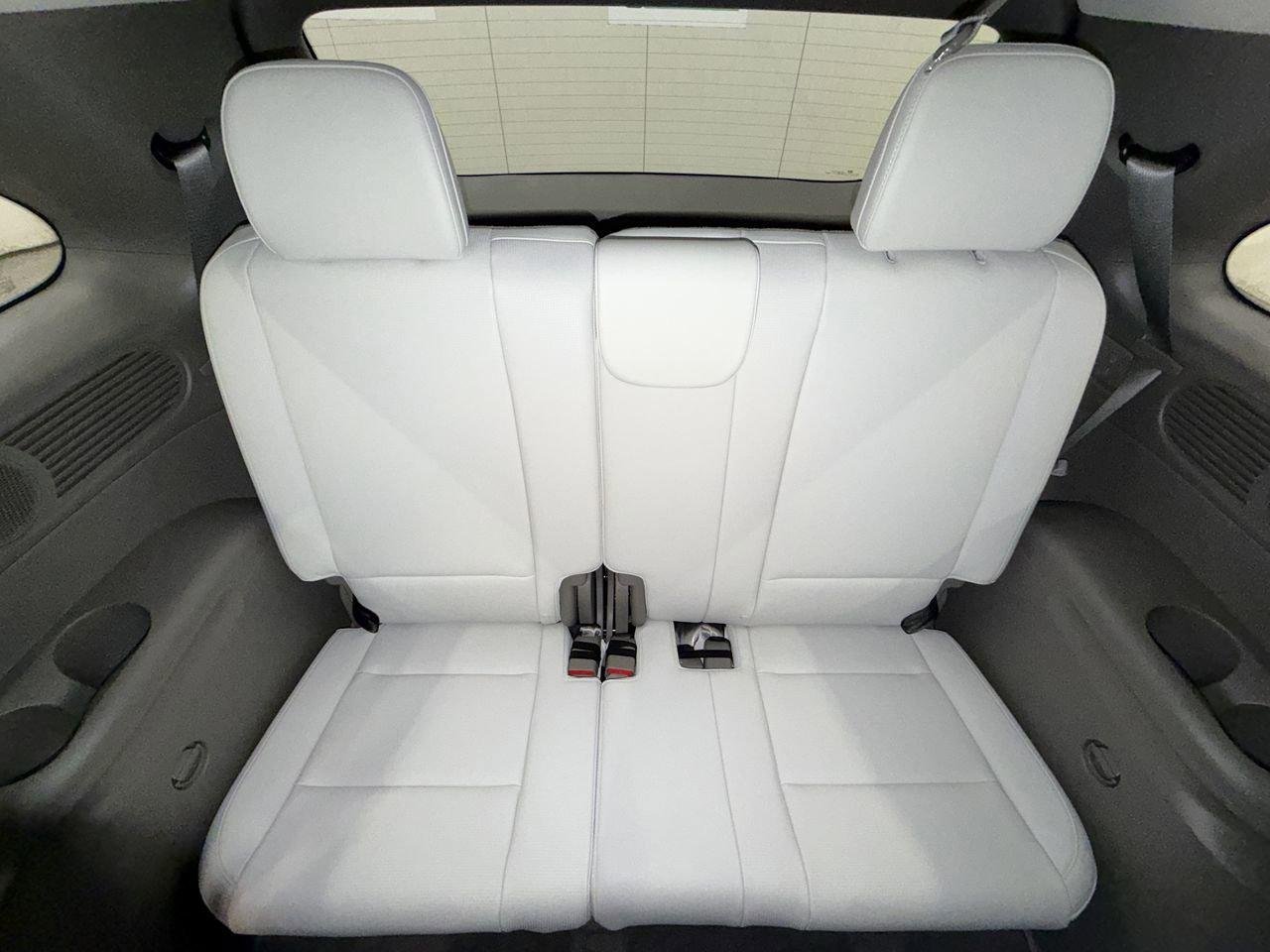 New 2026 Classy Blue Pearl Hyundai SEL 8P image 20