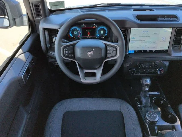 New 2026 Oxford White Ford Base image 15