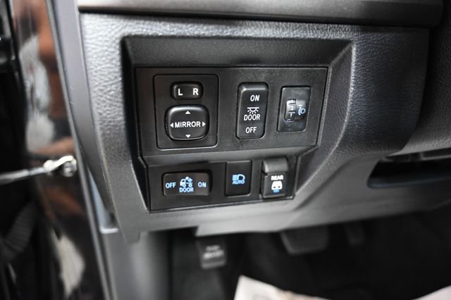 Used 2020 Black Toyota SR5 image 27