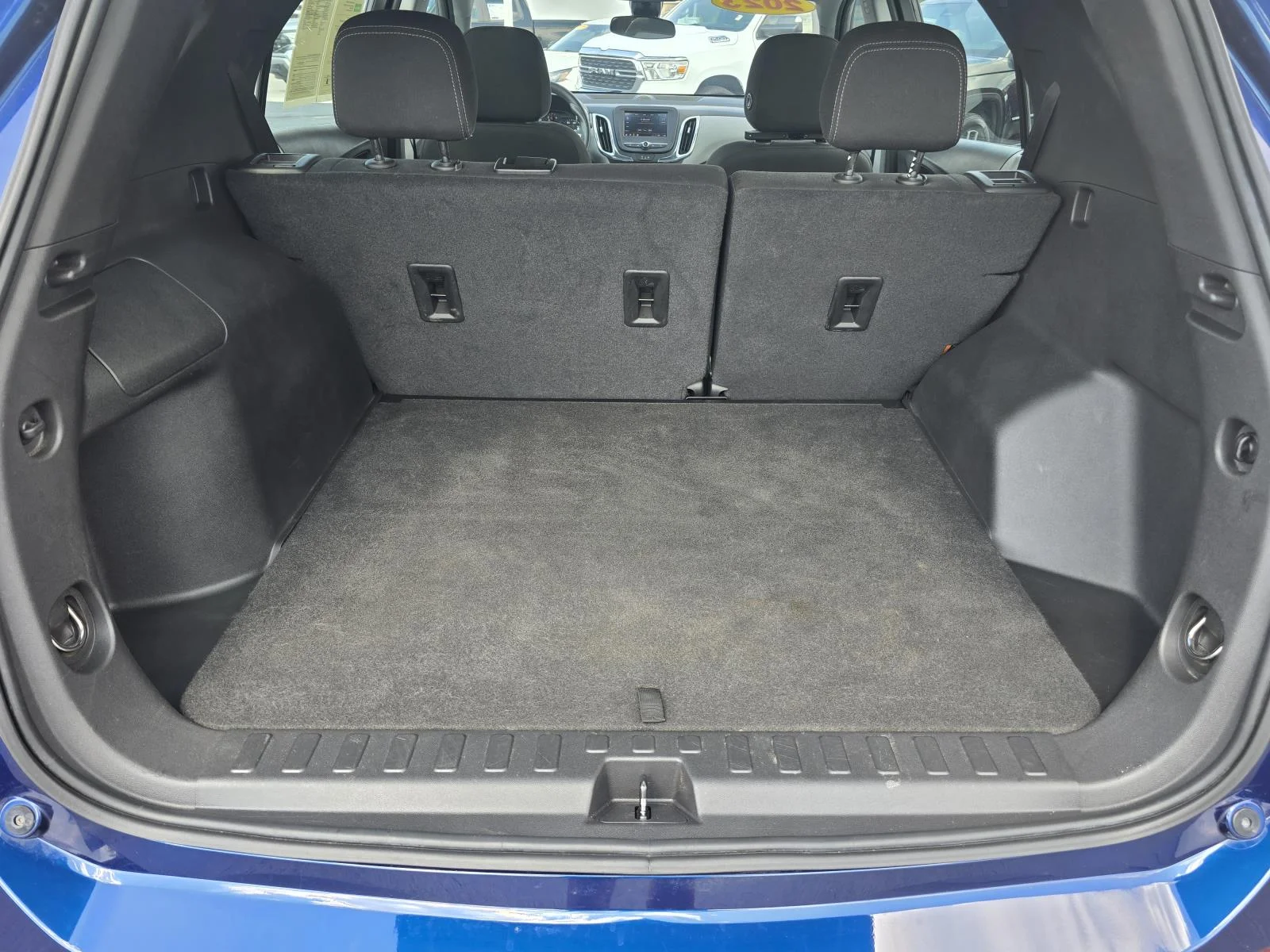 Used 2023 BLUE GLOW METALLIC Chevrolet LS image 19