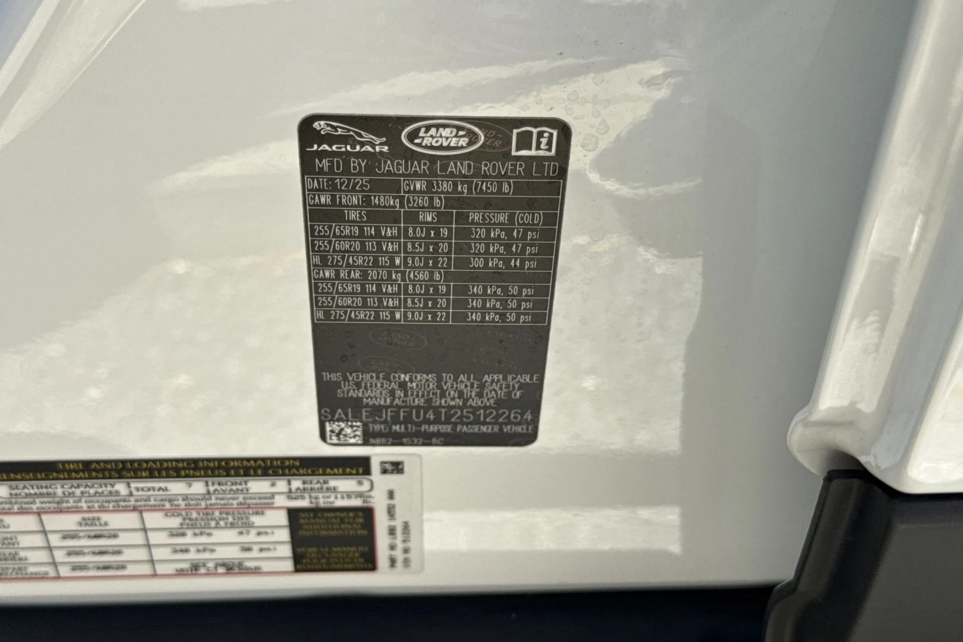 New 2026 Fuji White Land Rover S image 30